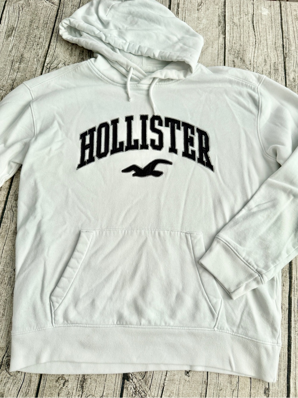 Hollister Men’s Fleece Hoodie - Size M